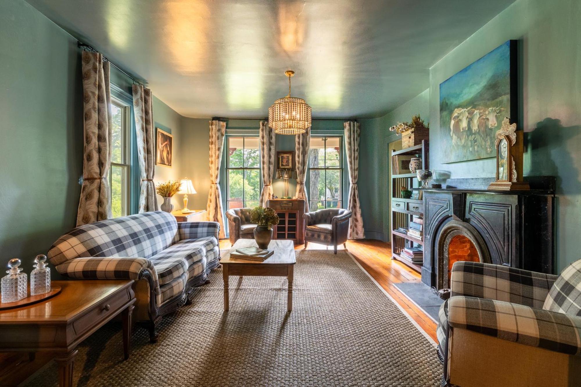 Bed and Breakfast Wilder House Berkshires Sheffield Экстерьер фото